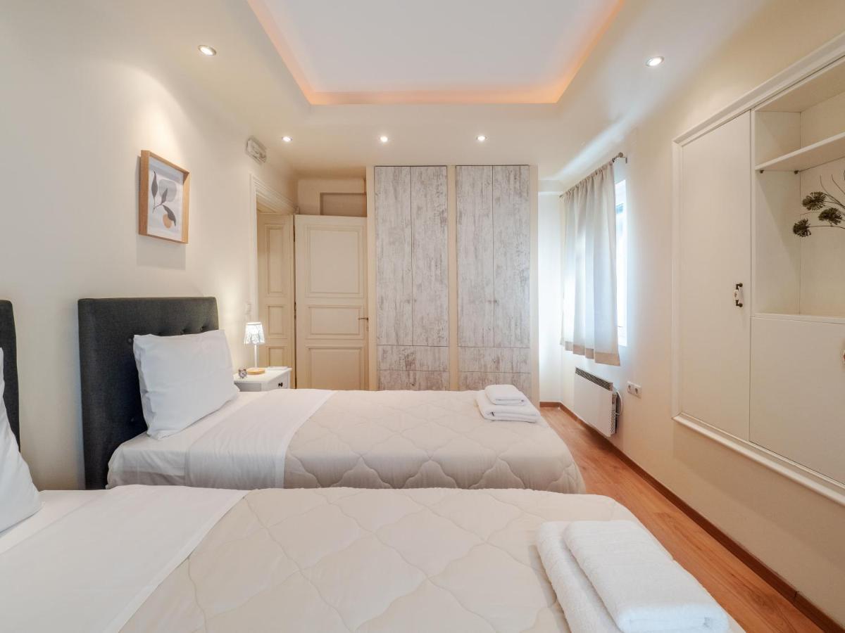 Análipsis Aura Elegant Apartment Near Garitsa Bay מראה חיצוני תמונה