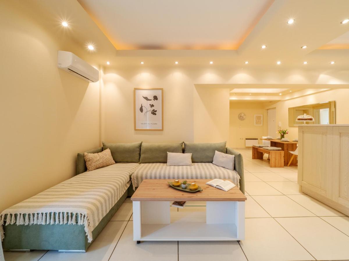 Análipsis Aura Elegant Apartment Near Garitsa Bay מראה חיצוני תמונה
