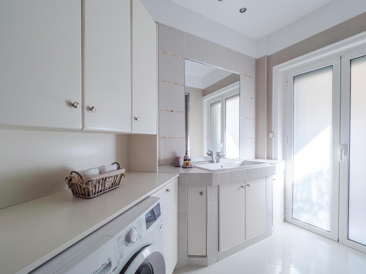Análipsis Aura Elegant Apartment Near Garitsa Bay מראה חיצוני תמונה