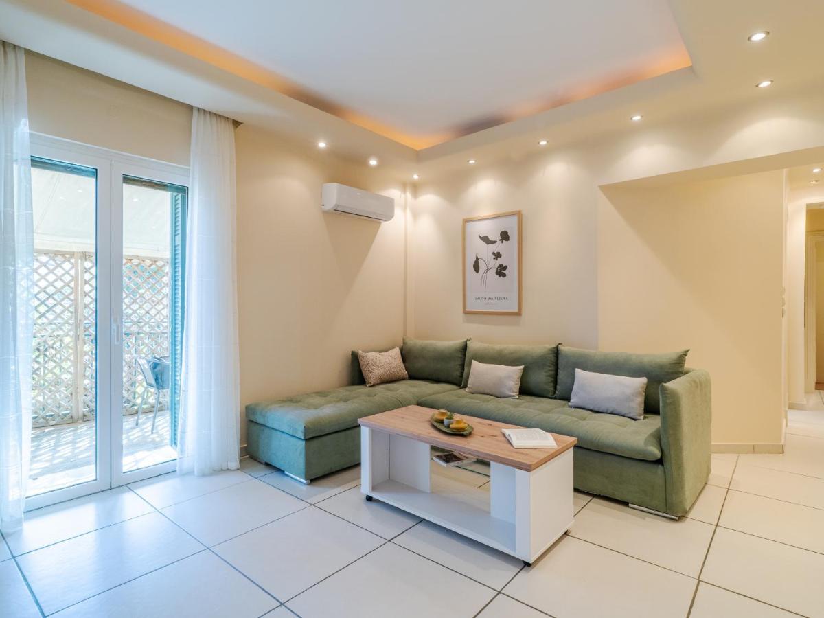 Análipsis Aura Elegant Apartment Near Garitsa Bay מראה חיצוני תמונה